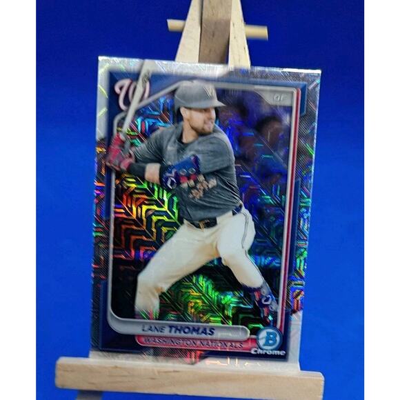 2024 Bowman Chrome - Lane Thomas #75 Mojo Refractor - Picture 4 of 6